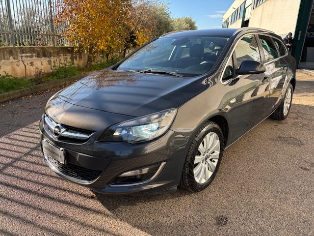 OPEL Astra 1.7 CDTI 130CV Sports Tourer Cosmo Immagine 0