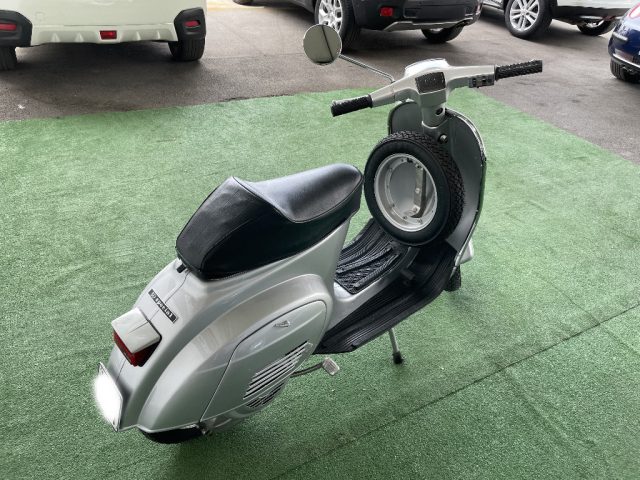 PIAGGIO Vespa 50 Special special 50cc Immagine 4