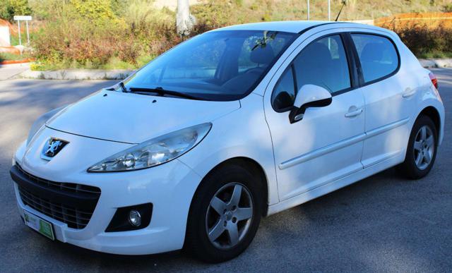 PEUGEOT 207 1.4 HDi 70CV 5p. Sweet Years Immagine 0