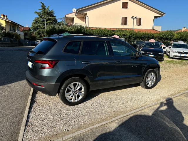 SKODA Karoq 1.5 TSI ACT Ambition Immagine 2