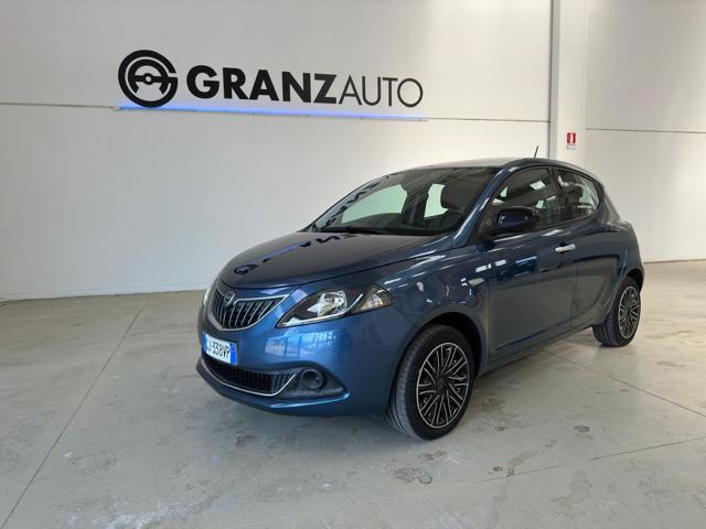 LANCIA Ypsilon 1.0 FireFly 5 porte S&S Hybrid Silver Immagine 3