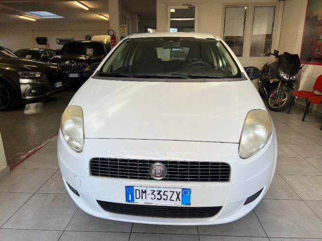 FIAT Grande Punto 1.2 3 porte Active PER NEOPATENTATI Immagine 1