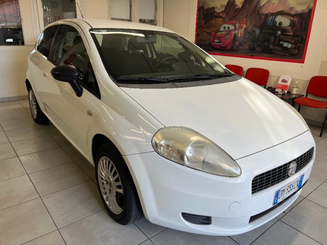 FIAT Grande Punto 1.2 3 porte Active PER NEOPATENTATI Immagine 4