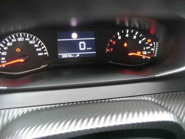 PEUGEOT 2008 PURETECH 100 S-S ACTIVE - foto 6