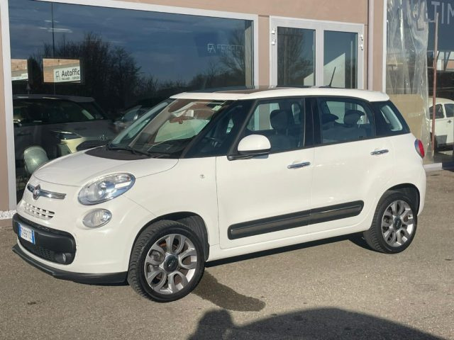 FIAT 500L 0.9 TwinAir Turbo Natural Power Lounge Immagine 1