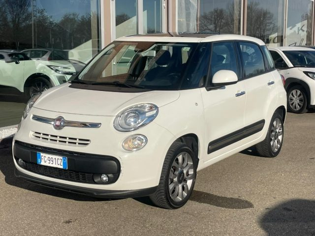 FIAT 500L 0.9 TwinAir Turbo Natural Power Lounge Immagine 2