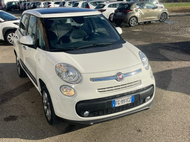 FIAT 500L 0.9 TwinAir Turbo Natural Power Lounge Immagine 4