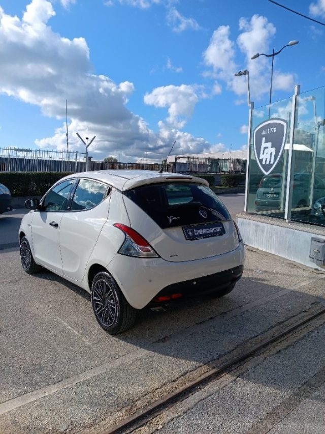 LANCIA Ypsilon 1.2 69 CV 5 porte Gold Immagine 3