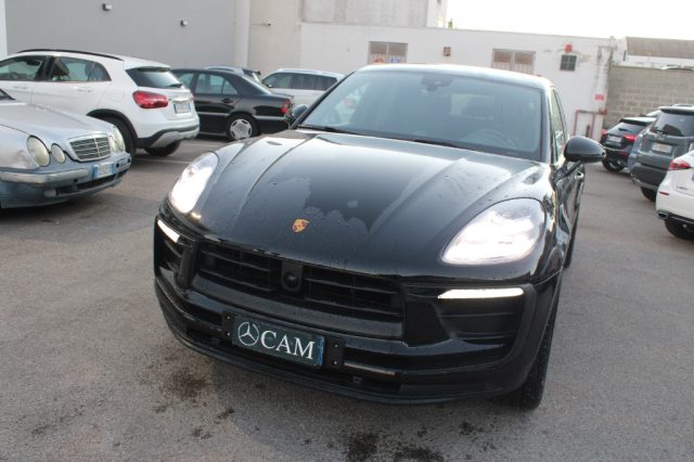 PORSCHE Macan 2.0 Immagine 2