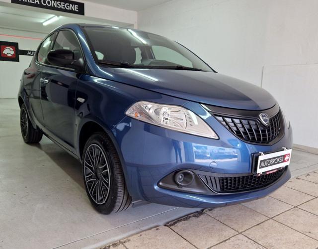 LANCIA Ypsilon 1.0 FireFly 5 porte S&S Hybrid Oro Immagine 2