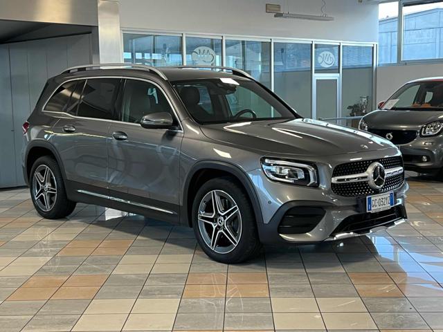 MERCEDES-BENZ GLB 220 d Automatic 4Matic Premium Immagine 1