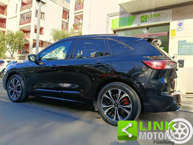 FORD Kuga 2.5 Plug In Hybrid 2WD ST-Line Immagine 1