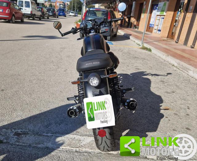 MOTO GUZZI V7 IV STONE UNICO PROPRIETARIO Immagine 2