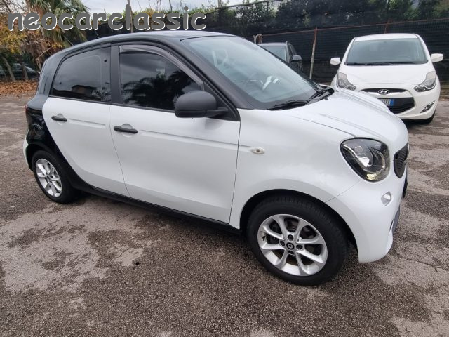 SMART ForFour 70 1.0 Passion Immagine 2