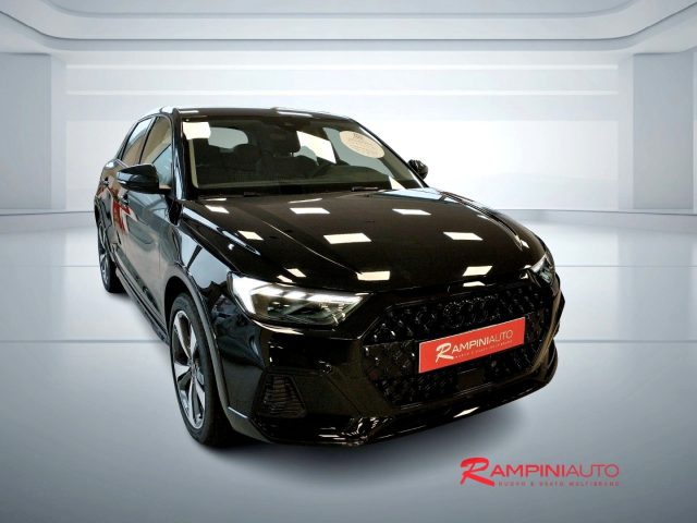 AUDI A1 allstreet 30 TFSI S tronic Identity Contrast Immagine 3