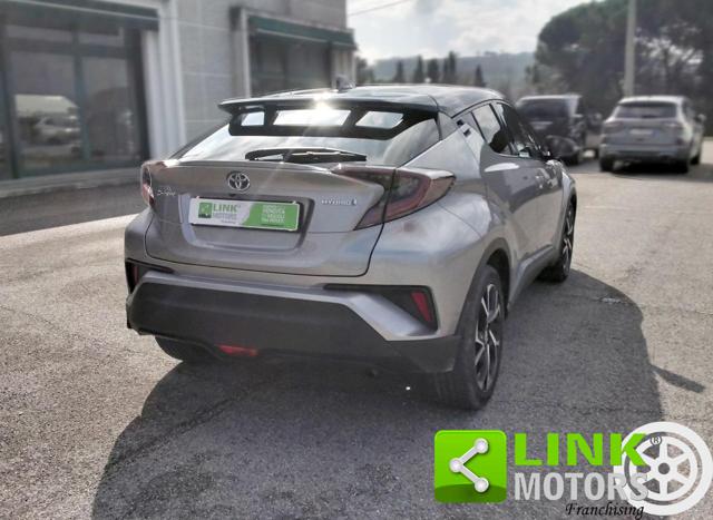 TOYOTA C-HR 1.8 Hybrid E-CVT Style, finanziabile con garanzia Immagine 4