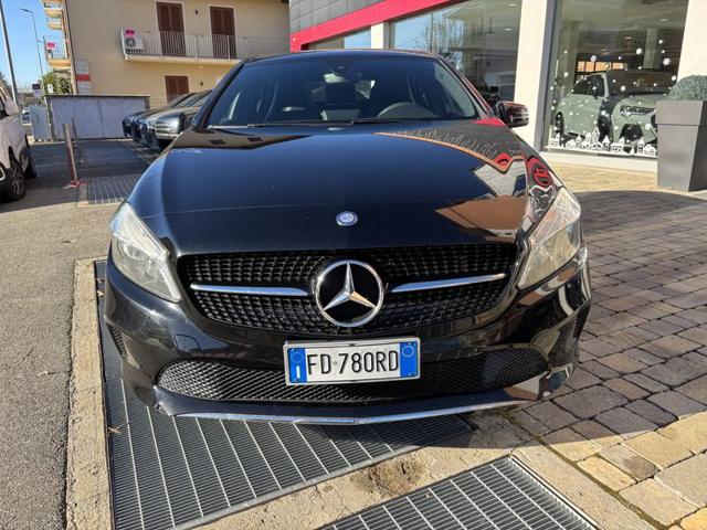 MERCEDES-BENZ A 160 d Automatic Business NEOPATENTATI Immagine 1