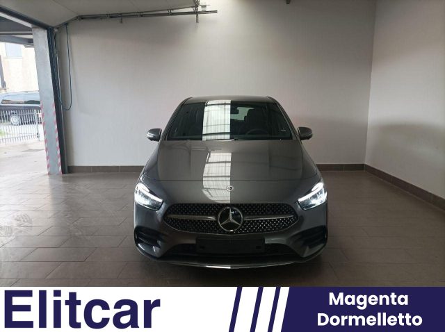 MERCEDES-BENZ B 180 d Automatic Premium AMG Line Immagine 4