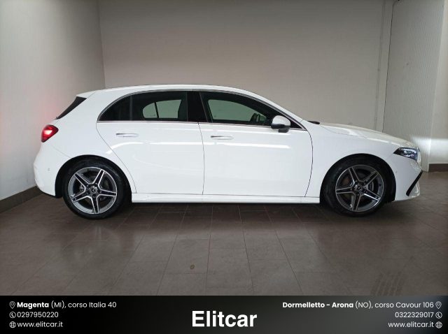 MERCEDES-BENZ A 200 d Automatic  AMG Line Immagine 3