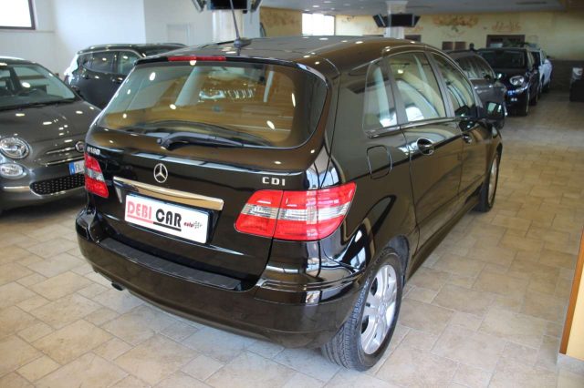 MERCEDES-BENZ B 180 CDI Immagine 4