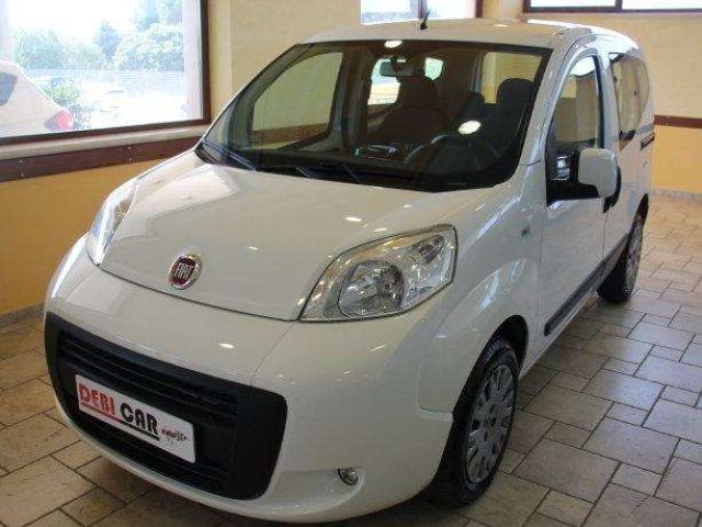 FIAT Qubo Euro 6  Vettura Immagine 0