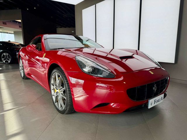 FERRARI California DCT Immagine 2