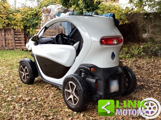 RENAULT Twizy 80 Technic, da 16 anni pat A1, A o B, Finanziabile Immagine 4