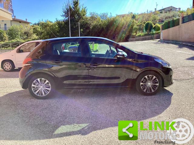 PEUGEOT 208 BlueHDi 100 S&S 5p Allure, Finanziabile, Garanzia Immagine 3