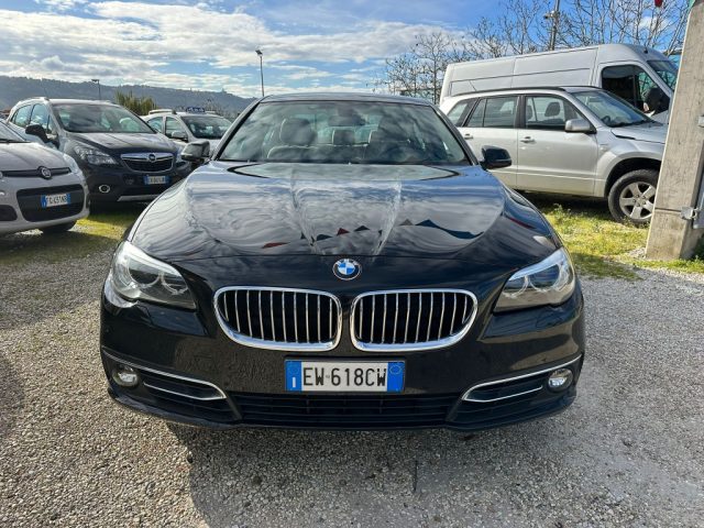 BMW 520 d Luxury Immagine 1