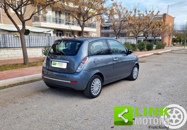 LANCIA Ypsilon 1.2 IN OTTIMO STATO! Immagine 1