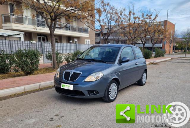 LANCIA Ypsilon 1.2 IN OTTIMO STATO! Immagine 0