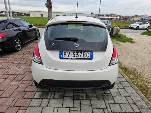 LANCIA Ypsilon 1.2 69 CV 5 porte S&S Elefantino Blu Immagine 3