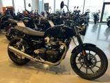 TRIUMPH Speed Twin 900