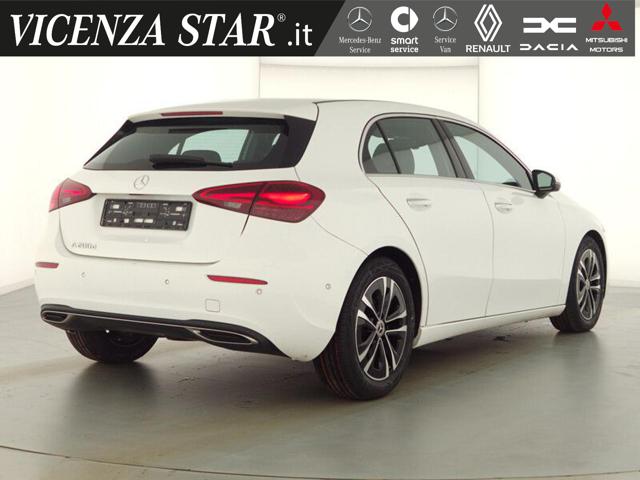 MERCEDES-BENZ A 200 d SPORT AUTOMATIC Immagine 2