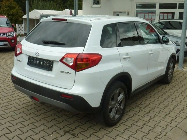 SUZUKI Vitara 1.6 DDiS 4WD AllGrip Immagine 2