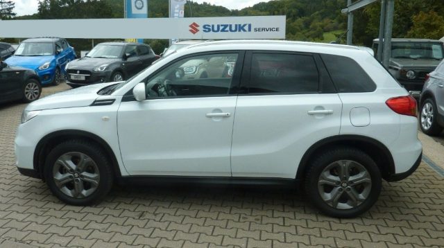 SUZUKI Vitara 1.6 DDiS 4WD AllGrip Immagine 4