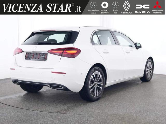 MERCEDES-BENZ A 180 SPORT AUTOMATIC Immagine 2