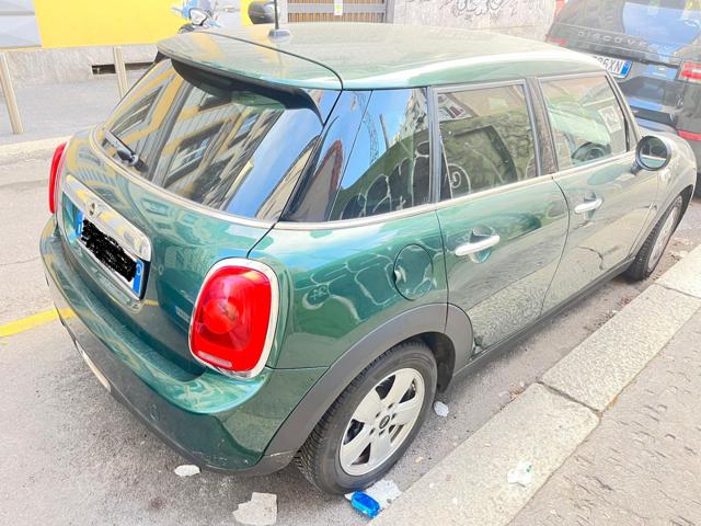 MINI One 1.2 One 5 porte Immagine 3