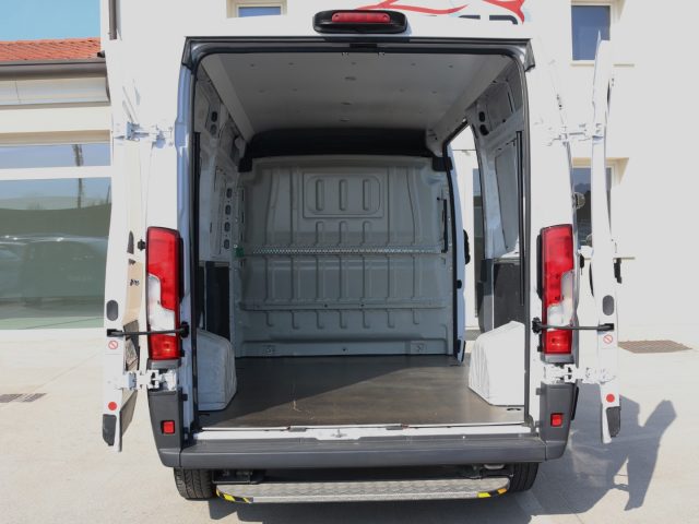 FIAT Ducato 35 3.0 CNG MH2 PREZZO IMPONIBILE Immagine 4