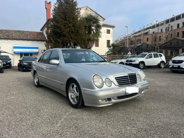 MERCEDES-BENZ E 320 CDI cat Avantgarde Immagine 0