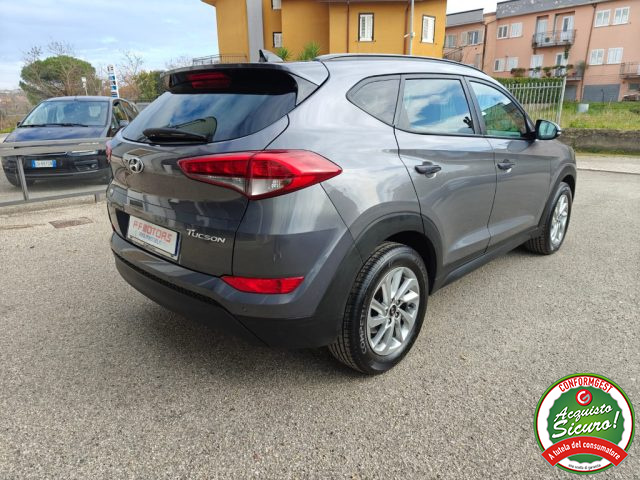 HYUNDAI Tucson 1.7 CRDi XPossible Immagine 4