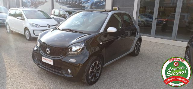 SMART ForFour 70 1.0 Passion Immagine 2