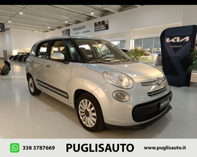 FIAT 500L Living 1.6 Multijet 105 CV Pop Star Immagine 0