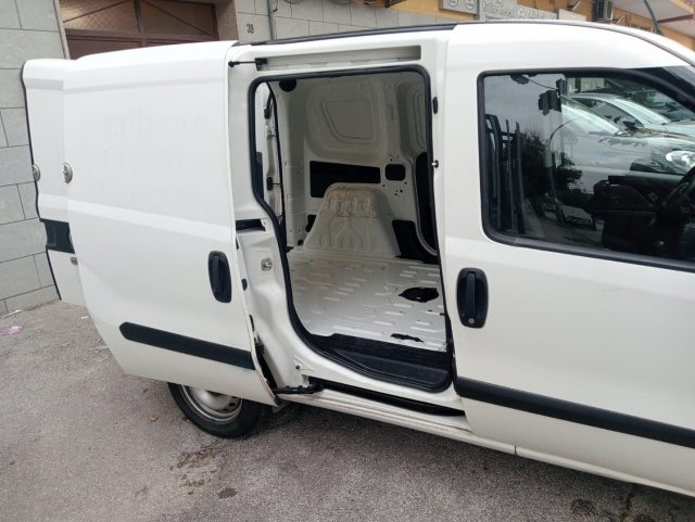 FIAT Doblo Doblò 1.6 MJT 105CV PC-TN Cargo Lamierato SX Immagine 4