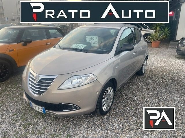 LANCIA Ypsilon 0.9 TwinAir 85 CV 5 porte S&S DFN Gold Immagine 0