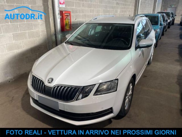 SKODA Octavia Wagon 1.5 G-Tec DSG Executive NAVI DESIGN PACK KM Immagine 0