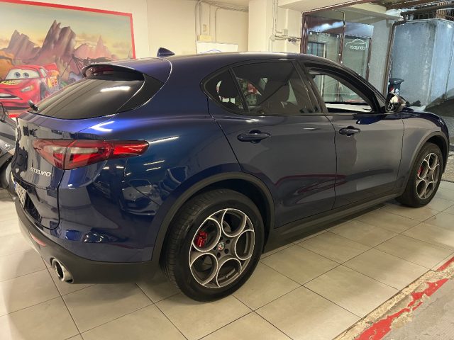 ALFA ROMEO Stelvio 2.2 Turbodiesel 210 CV AT8 Q4 Lusso Immagine 4