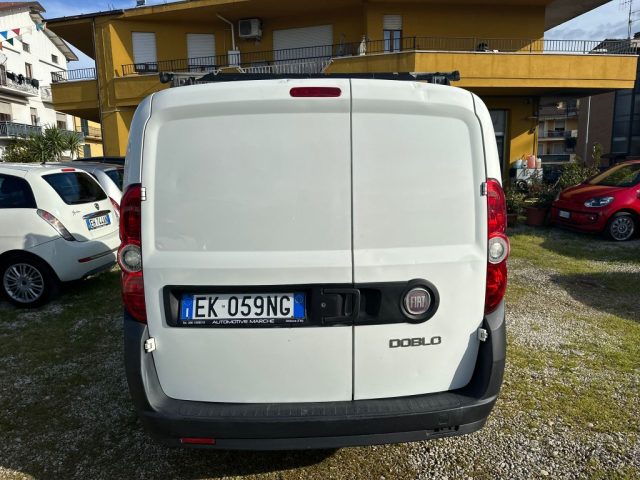 FIAT DOBLO  1.6 MJT DPF Argento Immagine 4