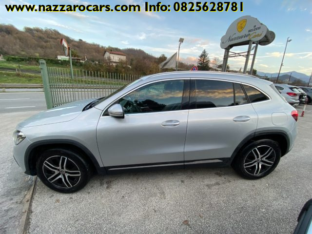 MERCEDES-BENZ GLA 200 d Automatic Sport Plus NAV/TELECAM/PELLE/FARI LED Immagine 2