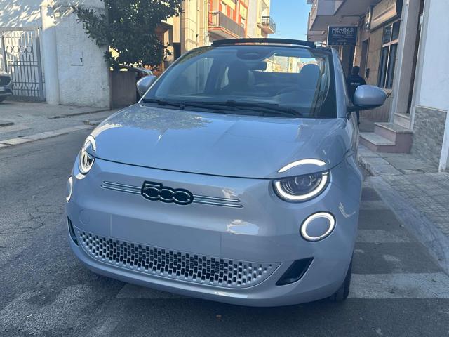 FIAT 500 Cabrio 42 kWh Immagine 0